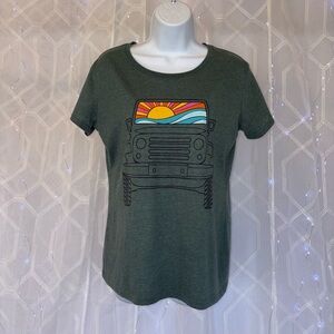 Retro Adventure Jeep Sunset Women’s Graphic Tee Vintage Style Cotton Blend SizeM
